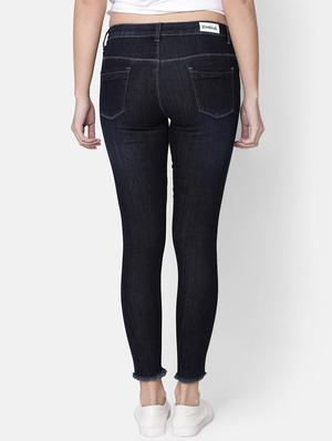frayed hem knee slit jeans - 16643883 - Standard Image - 4