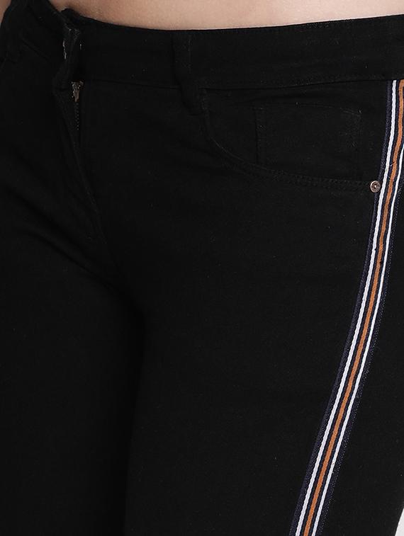 side taped frayed hem jean - 16643884 - Zoom Image - 5