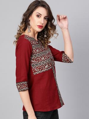 notch neck printed top - 16645022 - Standard Image - 3