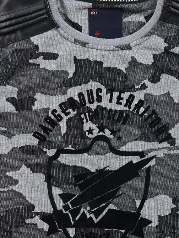 crew neck long sleeved t-shirt - 16646168 - Zoom Image - 3