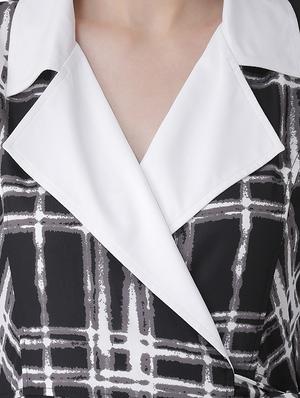 contrast lapel neck a-line dress - 16649447 - Standard Image - 4