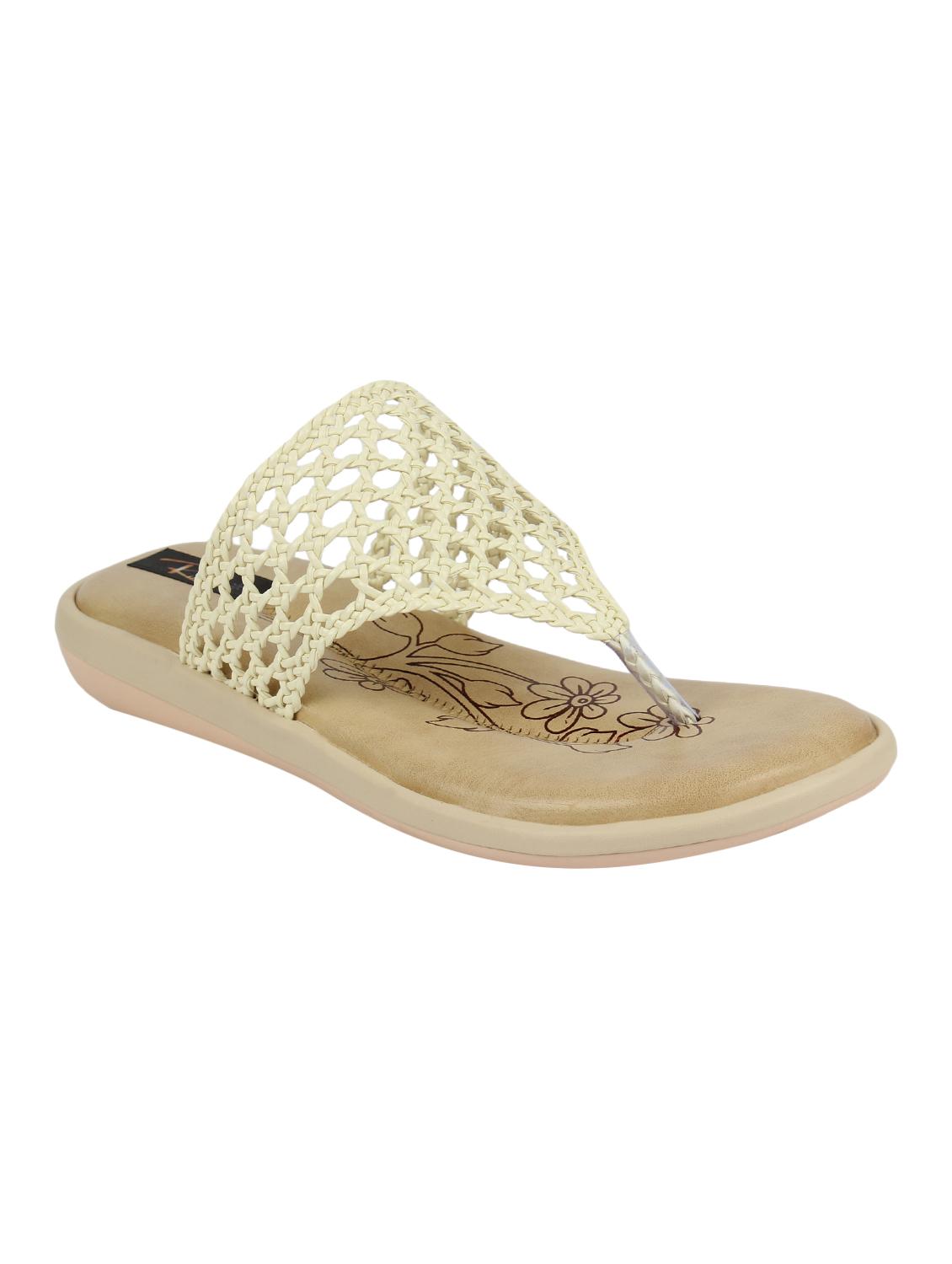 white toe separator sandals - 16649682 - Zoom Image - 1