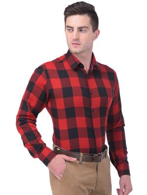 red checkered formal shirt - 16650514 - Standard Image - 2
