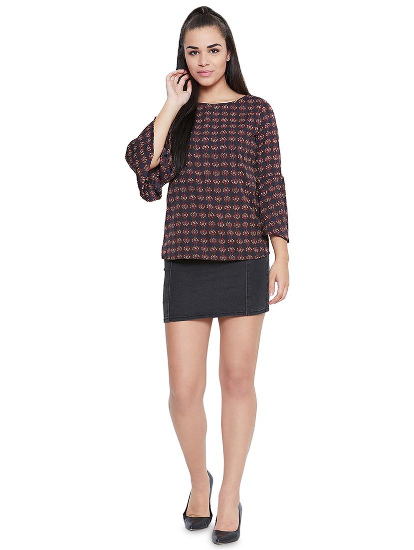 bell sleeved round neck top - 16650567 - Zoom Image - 4