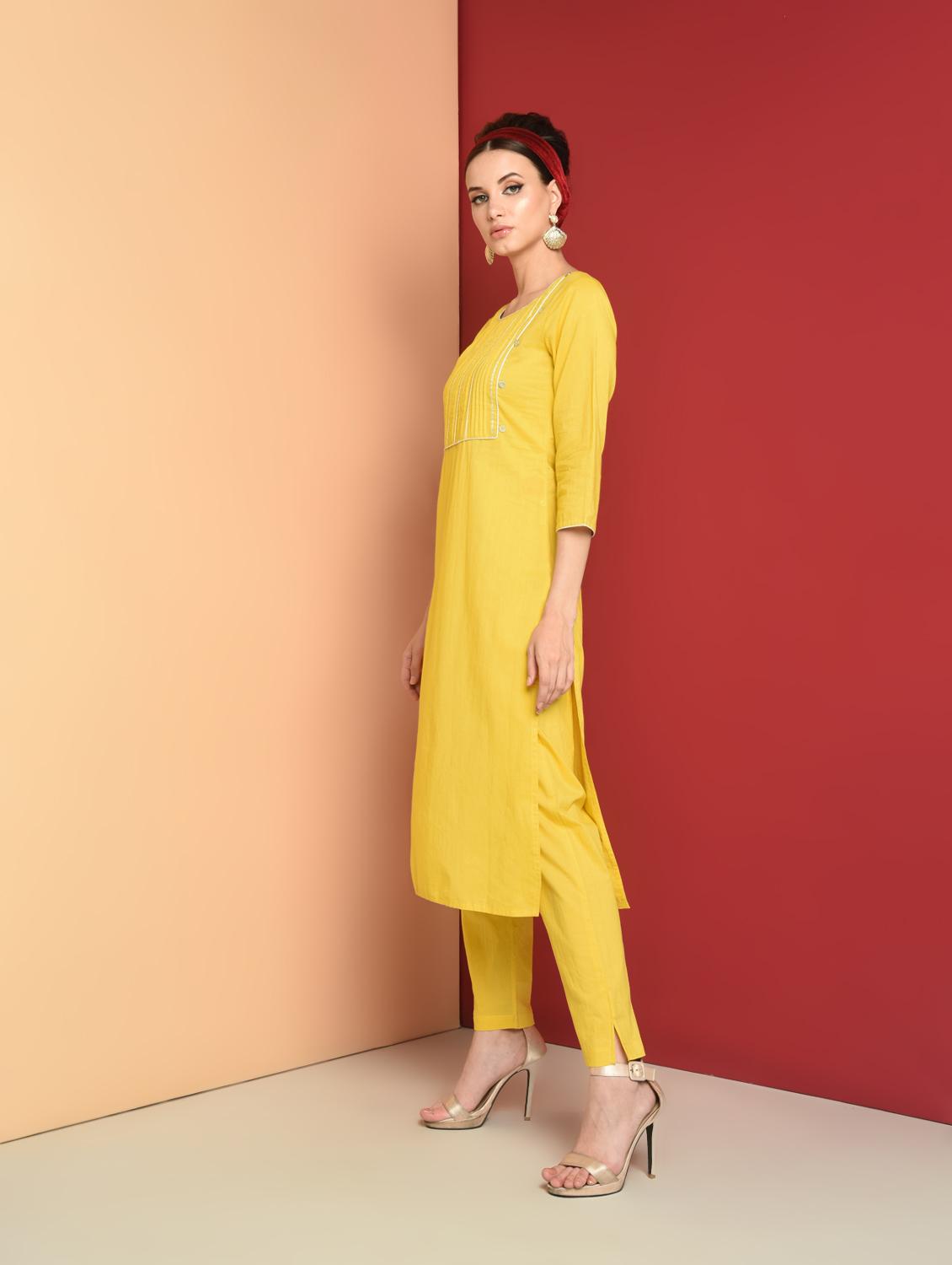 gota patti straight kurta with pant set - 16657899 - Zoom Image - 3