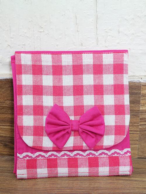 pink check sanitary pad organiser - 16658660 - Standard Image - 1