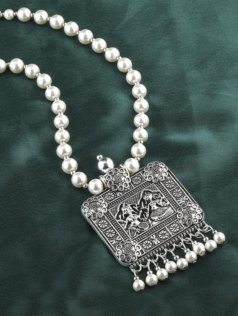silver plated long necklace - 16659287 - Zoom Image - 2