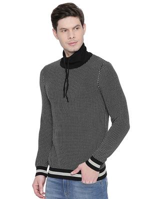 black checkered pullover - 16659399 - Standard Image - 2