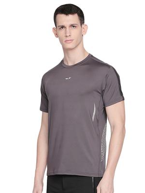 grey solid t-shirt - 16659413 - Standard Image - 2