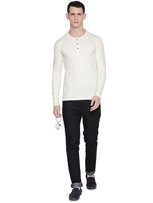 white solid t-shirt - 16659429 - Standard Image - 4