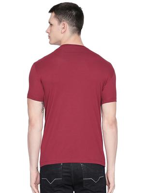 red solid t-shirt - 16659435 - Standard Image - 3