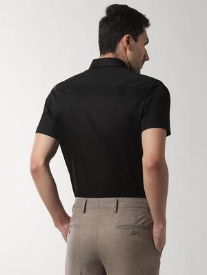 black solid formal shirt - 16663303 - Standard Image - 3