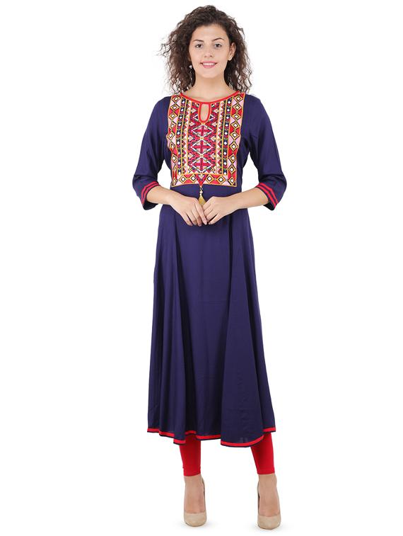 embroidered flared kurta - 16666647 - Zoom Image - 1