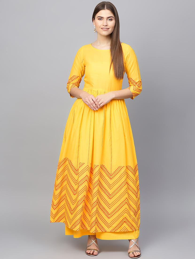chevron flared kurta with palazzo set - 16667081 - Zoom Image - 1
