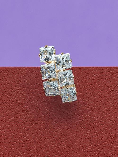 white gold studs earring - 16667661 - Standard Image - 1