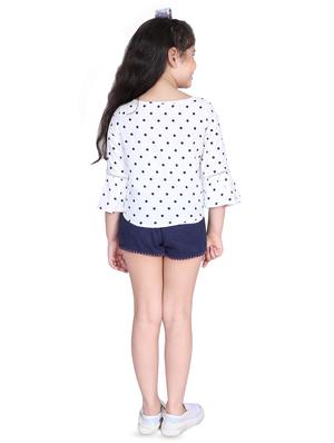 white cotton top - 16668538 - Standard Image - 3