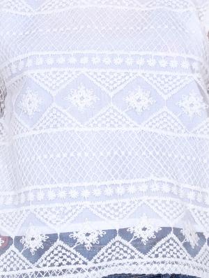 white cotton top - 16668542 - Standard Image - 4
