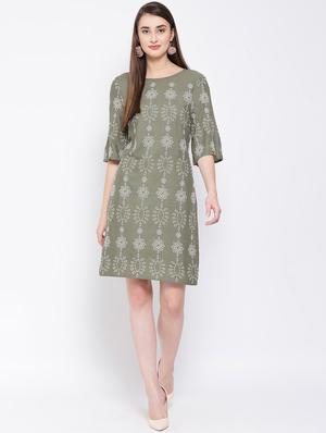 round neck embroidered sheath dress - 16673870 - Standard Image - 4