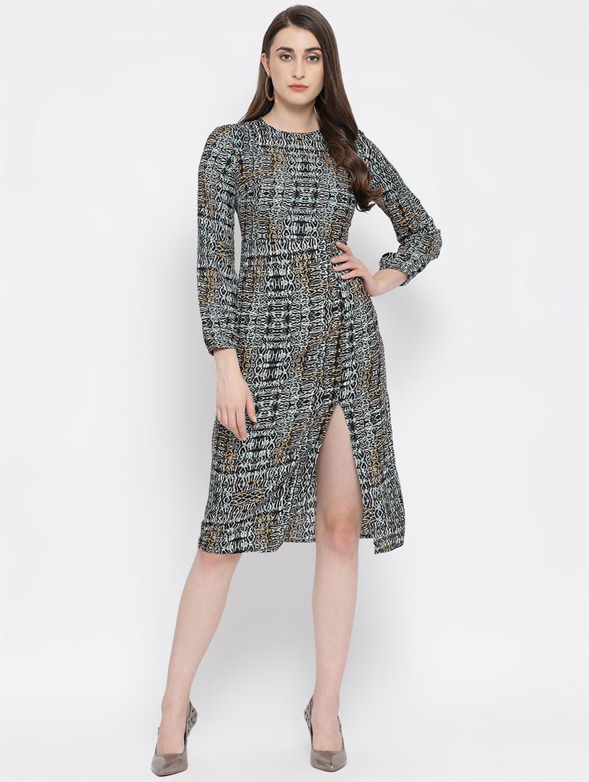 mock neck bishop sleeved high slit dress - 16673901 - Zoom Image - 1