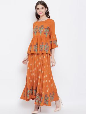floral block printed skirt with bell sleeves top set - 16674447 - Standard Image - 2