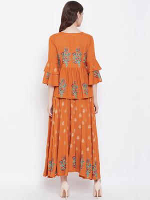 floral block printed skirt with bell sleeves top set - 16674447 - Standard Image - 3