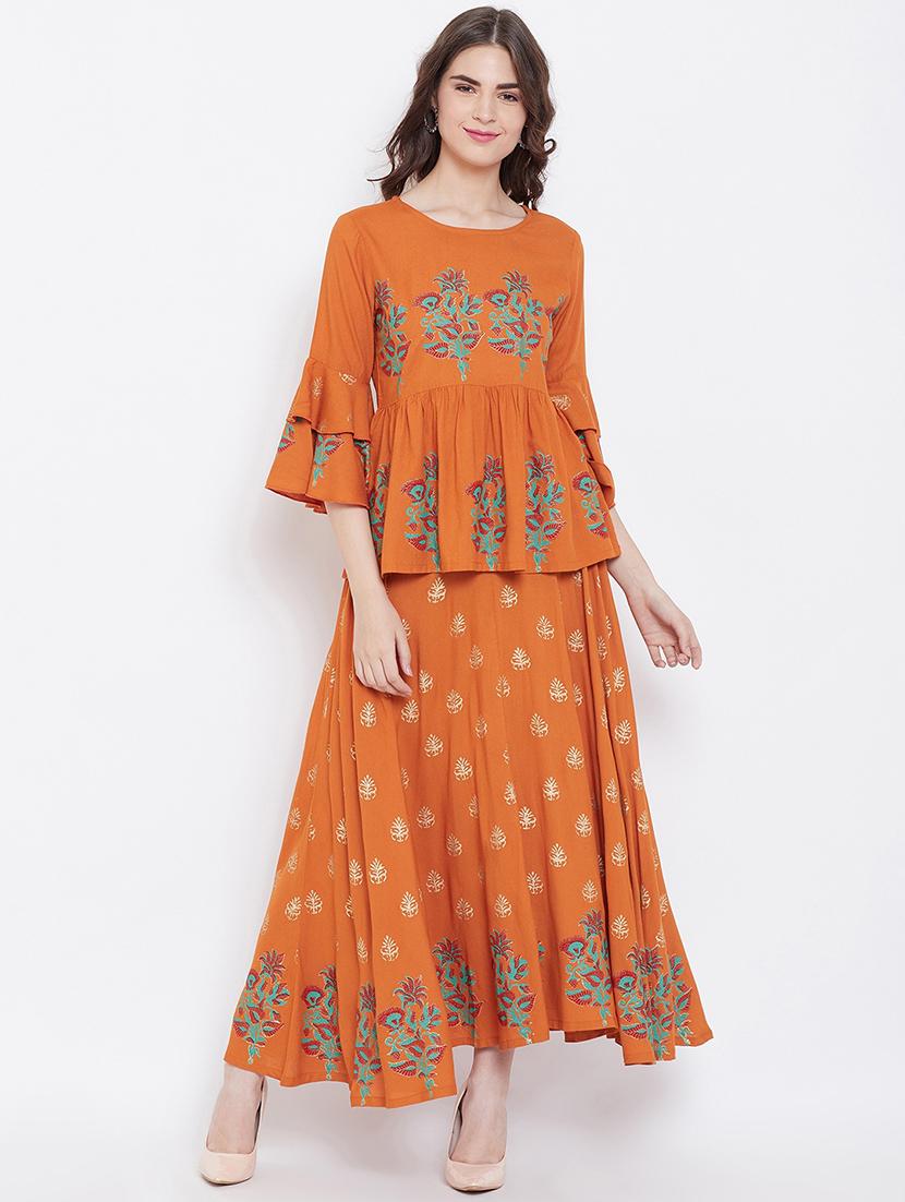 floral block printed skirt with bell sleeves top set - 16674447 - Zoom Image - 1