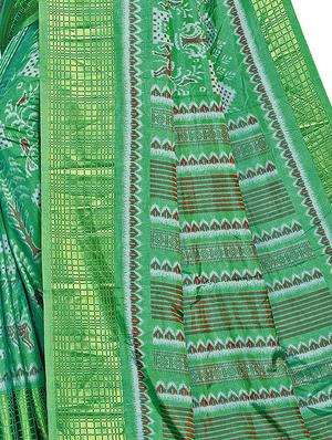 ikat printed saree with blouse - 16675328 - Standard Image - 3