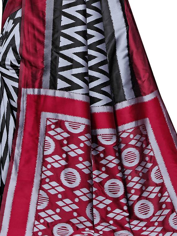 chevron printed woven saree with blouse - 16675366 - Zoom Image - 3