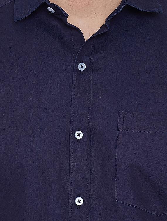 dark blue solid formal shirt - 16675456 - Zoom Image - 5