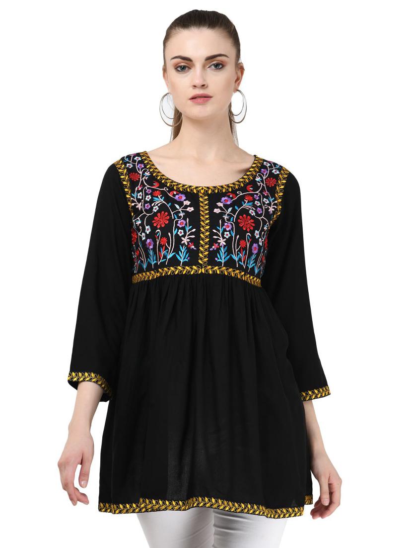 round neck embroidered tunic - 16675941 - Zoom Image - 1