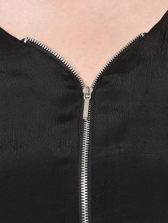 v neck zip up detail top - 16677389 - Zoom Image - 5