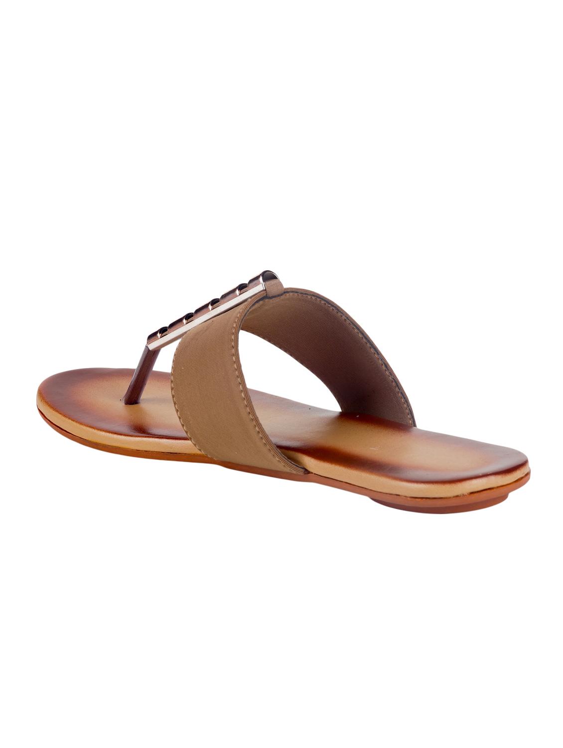 tan toe separator sandals - 16679450 - Zoom Image - 3