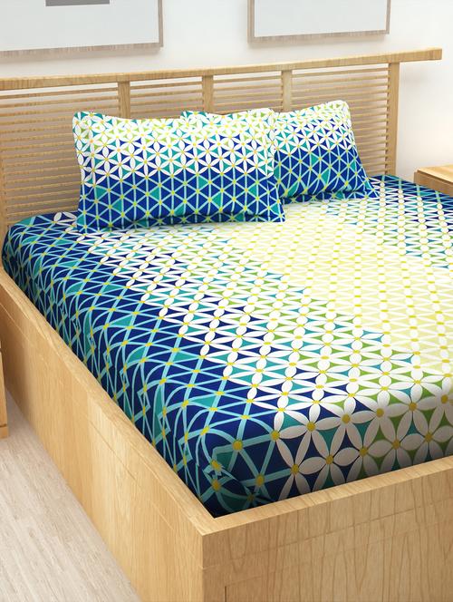 king size bedsheet with 2 pillow cover - 16680255 - Standard Image - 1