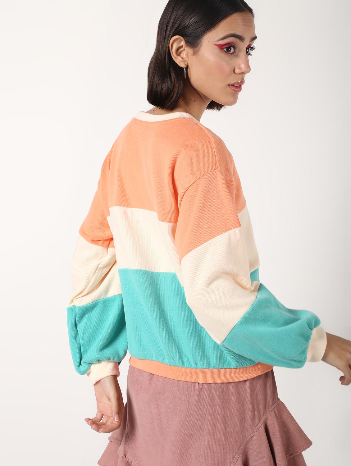 color block crew neck wool pullover - 16680903 - Zoom Image - 1