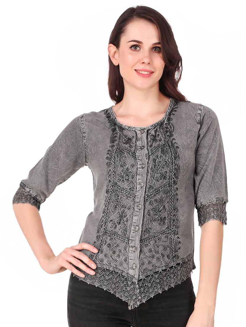 round neck embroidered laced detai top - 16684367 - Zoom Image - 1