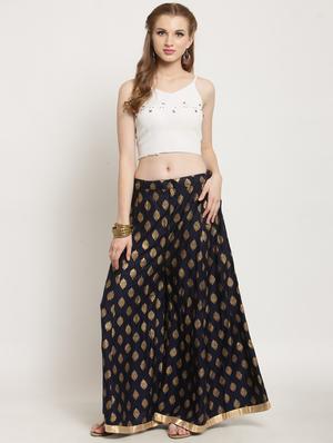 gold print flared palazzo - 16684991 - Standard Image - 4