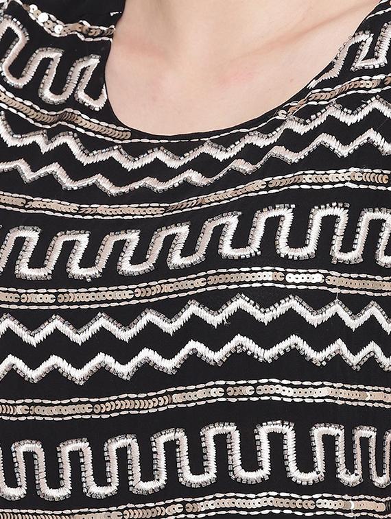 round neck embellished top - 16685248 - Zoom Image - 5