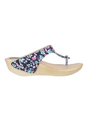 black toe separator wedges - 16691364 - Standard Image - 2