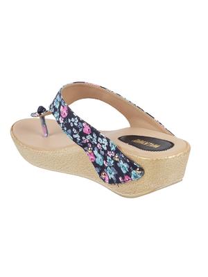 black toe separator wedges - 16691364 - Standard Image - 3