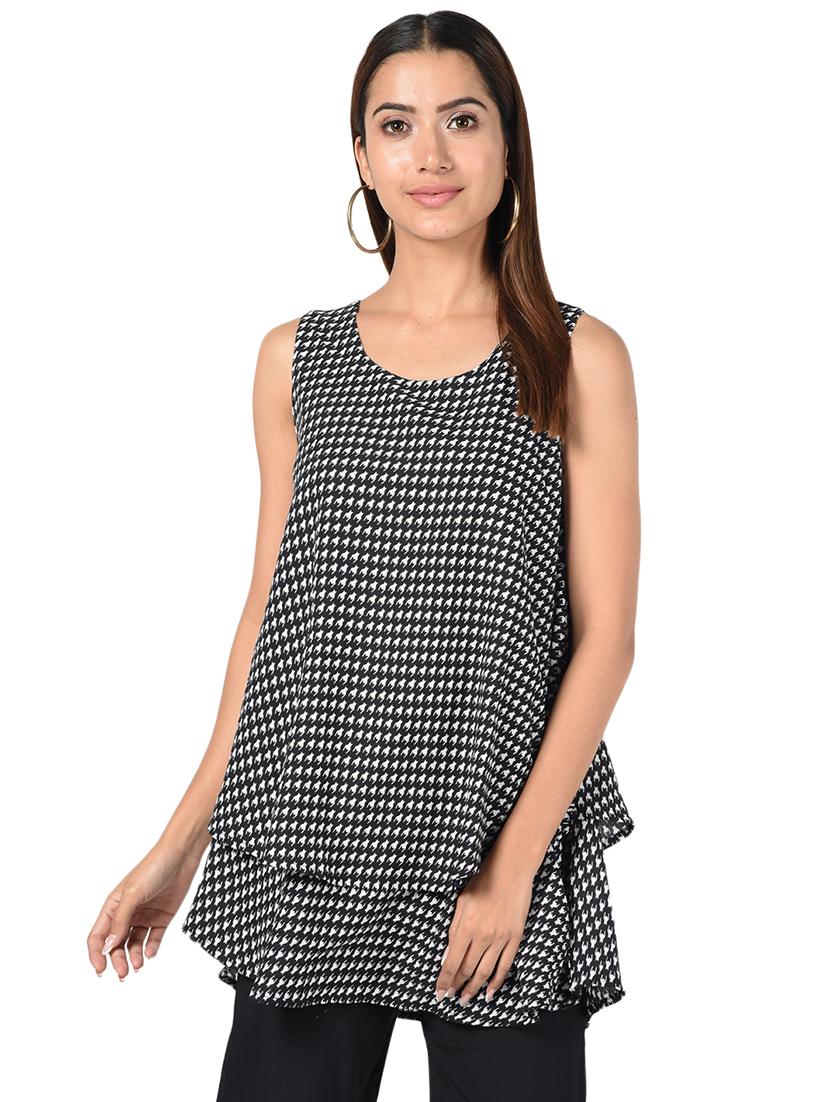 houndstooth print layered a-line kurti - 16695717 - Zoom Image - 1