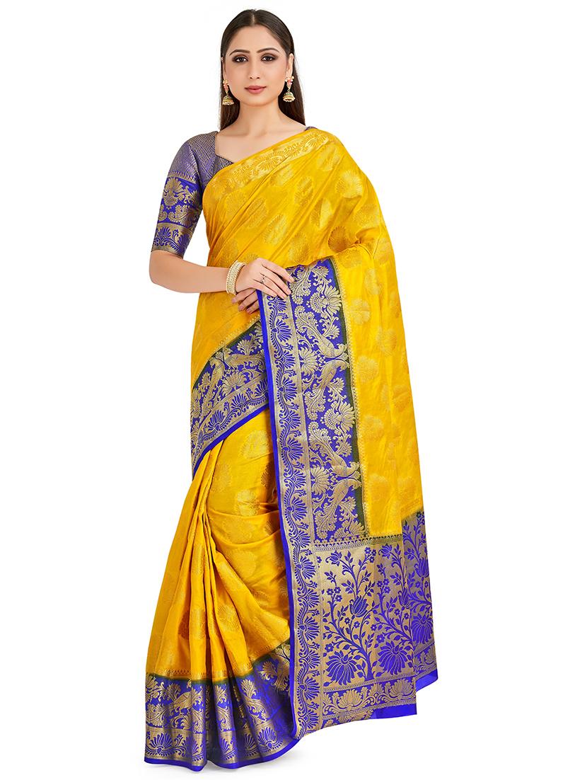 contrast bordered kanjivaram saree with blouse - 16699825 - Zoom Image - 1