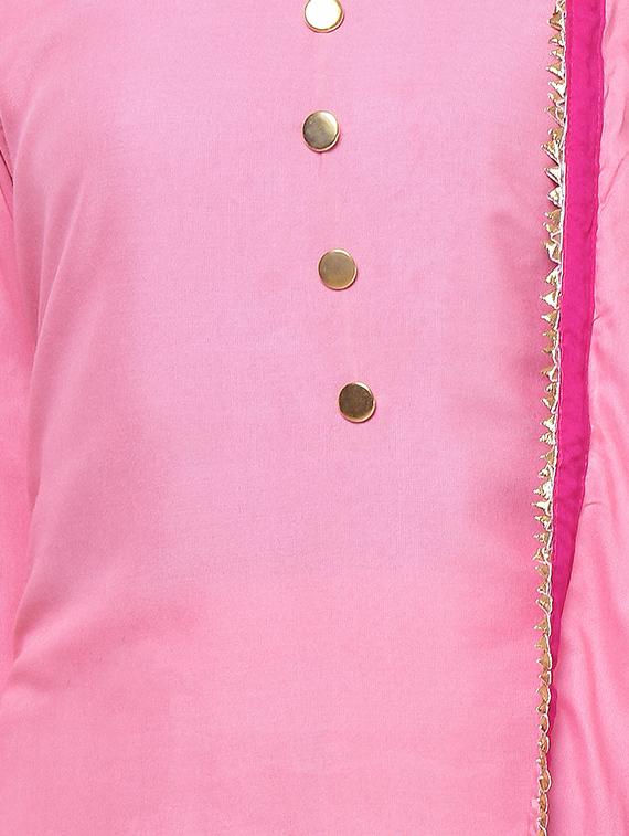 solid straight kurta - 16700815 - Zoom Image - 4