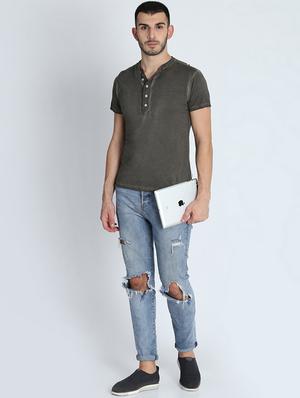 grey solid t-shirt - 16700922 - Standard Image - 4