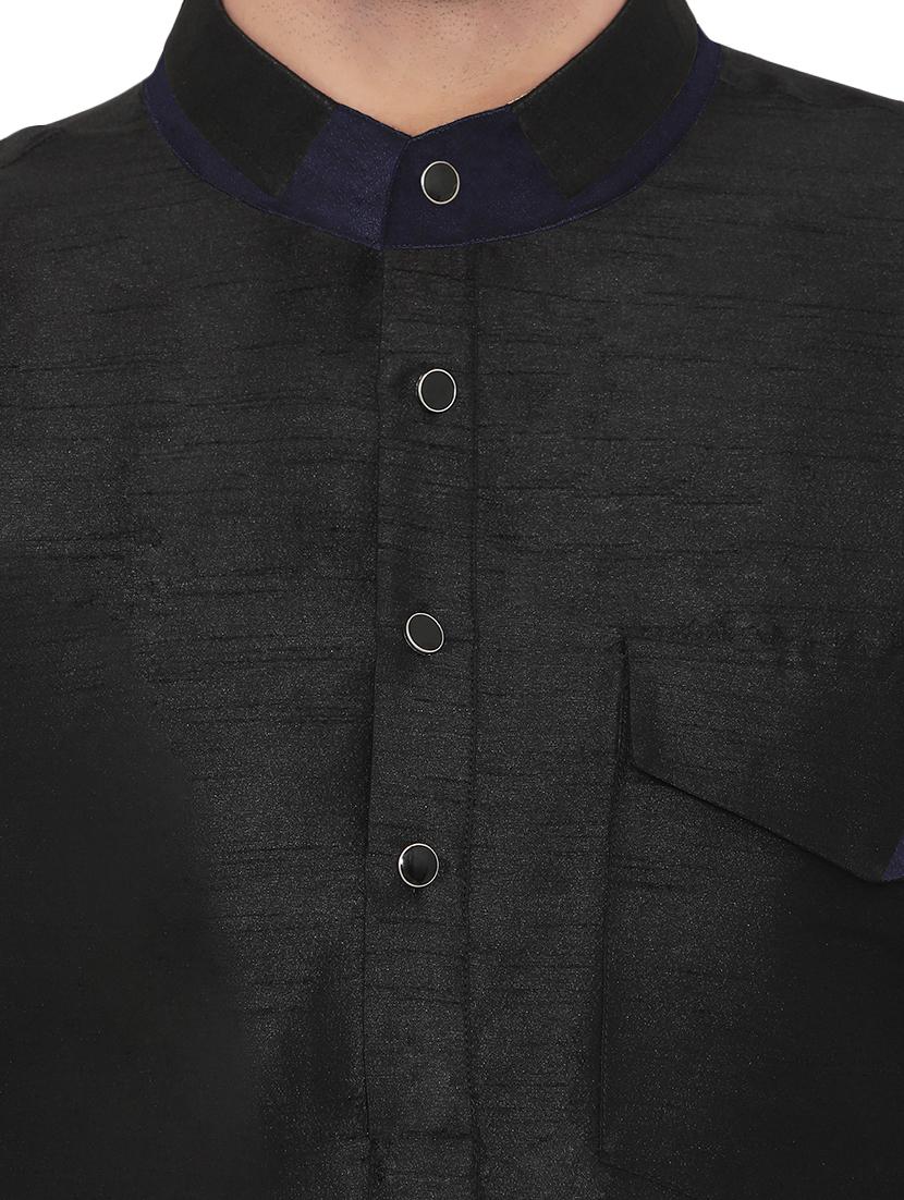 black silk blend solid long kurta - 16701081 - Zoom Image - 4