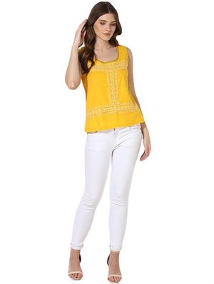 lace detail round neck top - 16701324 - Standard Image - 4