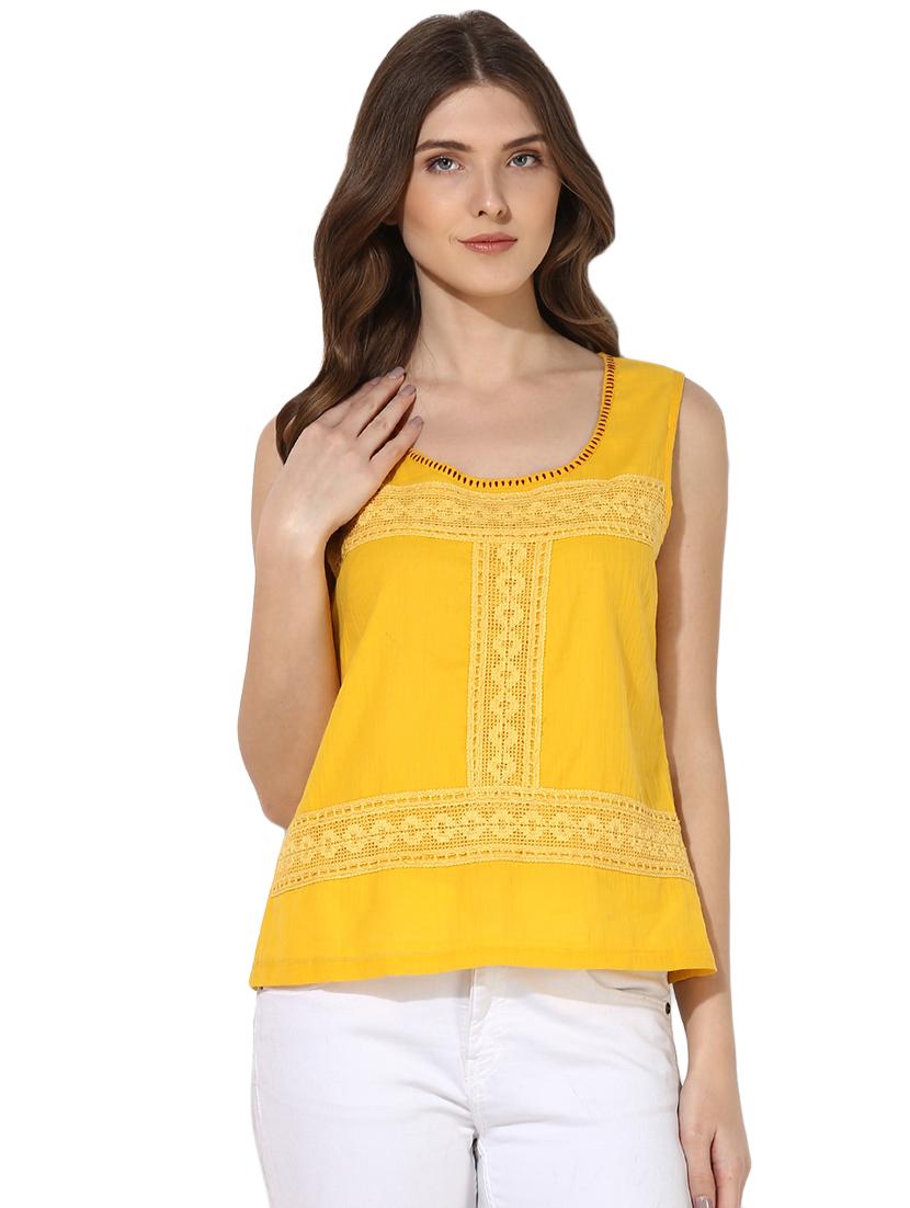 lace detail round neck top - 16701324 - Zoom Image - 1