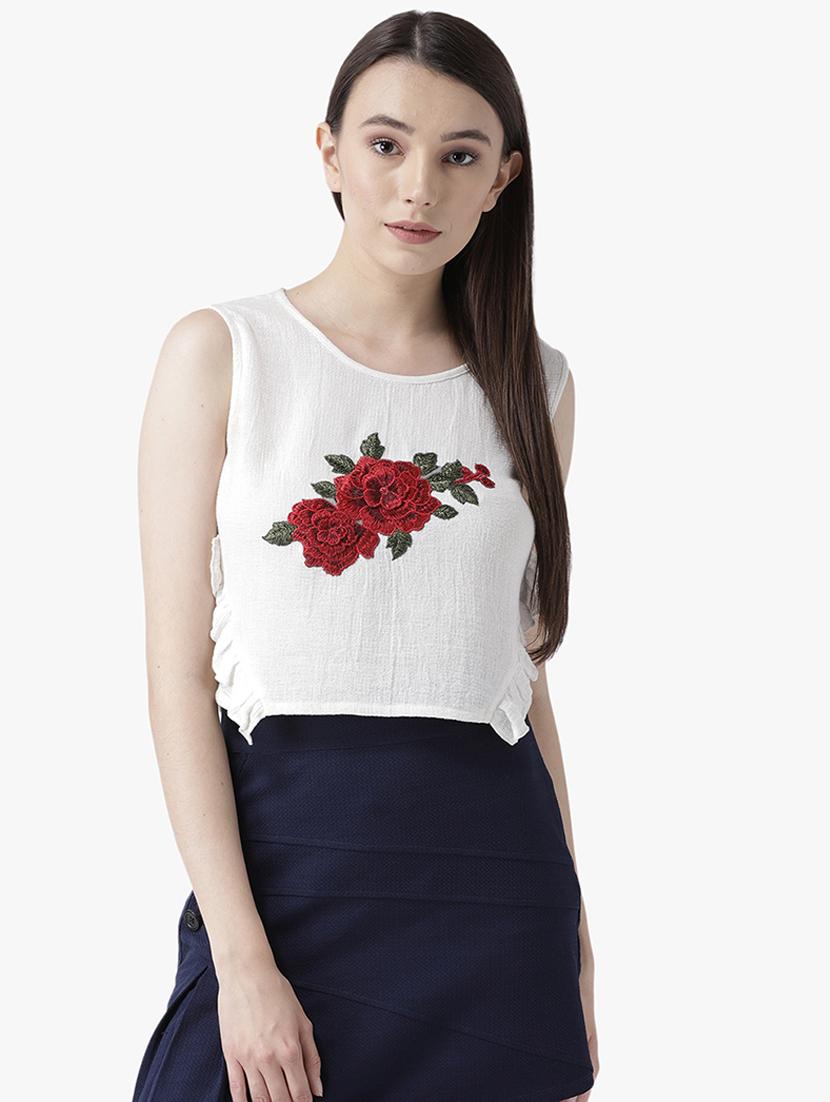 floral patch sleeeveless top - 16701383 - Zoom Image - 1