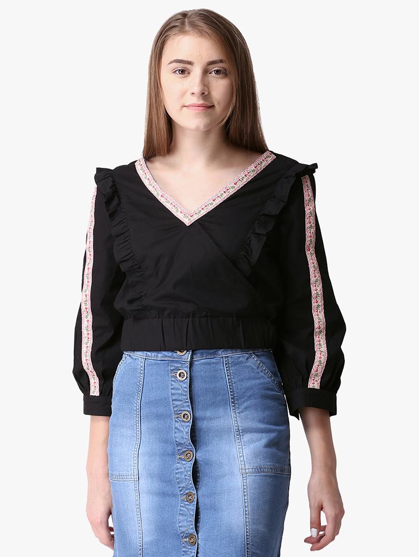 contrast lace solid top - 16701480 - Zoom Image - 1