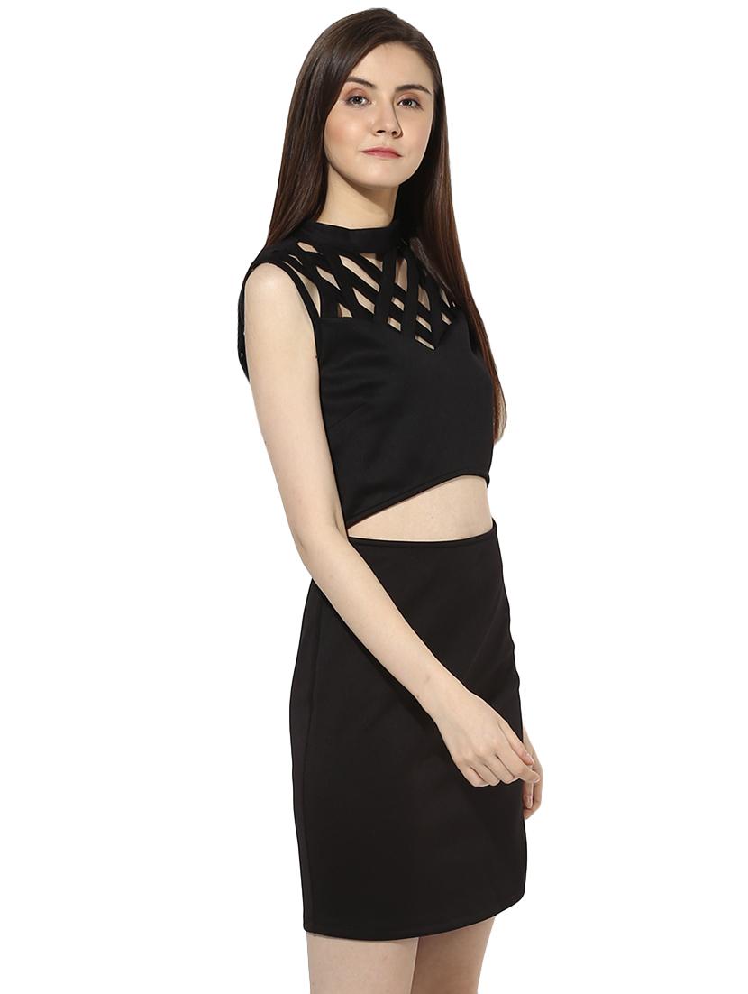 cutout detail criss cross sheath dress - 16701667 - Zoom Image - 2