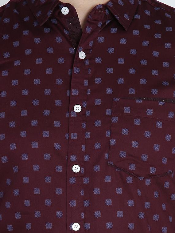 maroon printed casual shirt - 16701959 - Zoom Image - 5